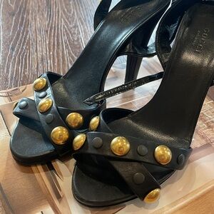 Gucci Babushka Heels 38